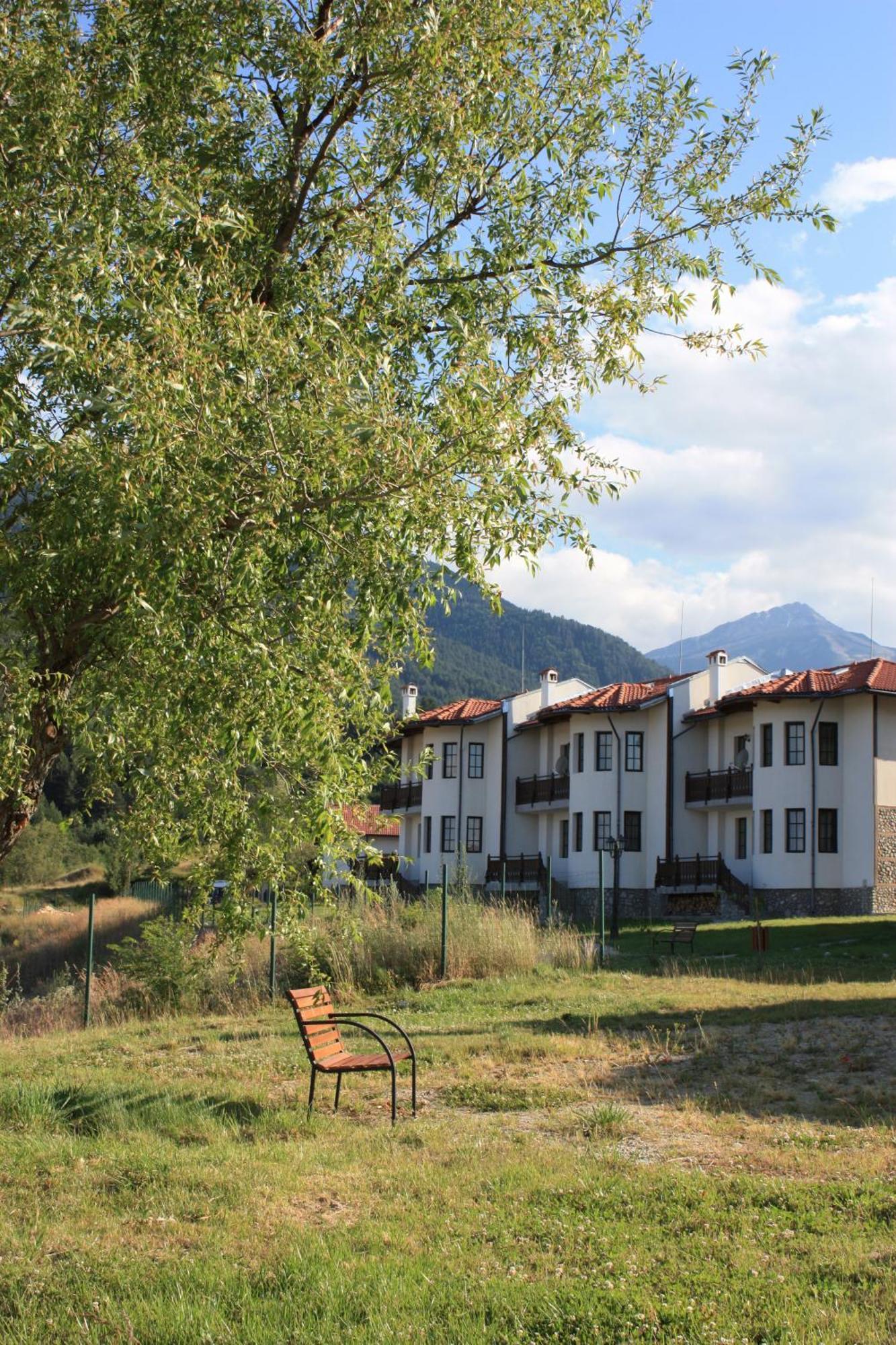 Pinerose Resort Bansko Exterior photo