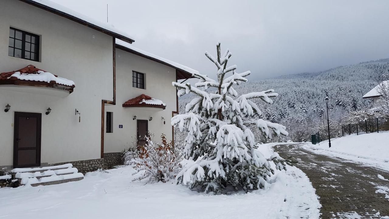 Pinerose Resort Bansko Exterior photo