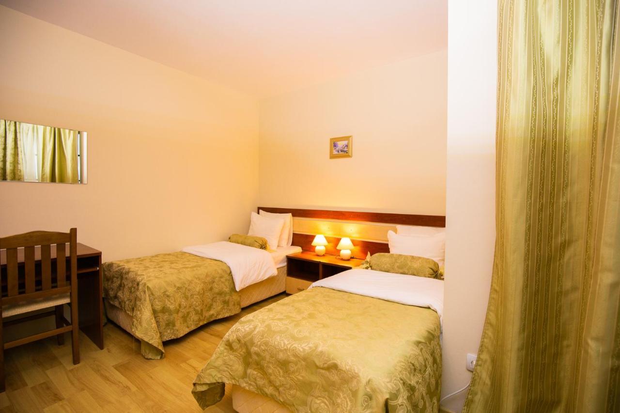 Pinerose Resort Bansko Exterior photo